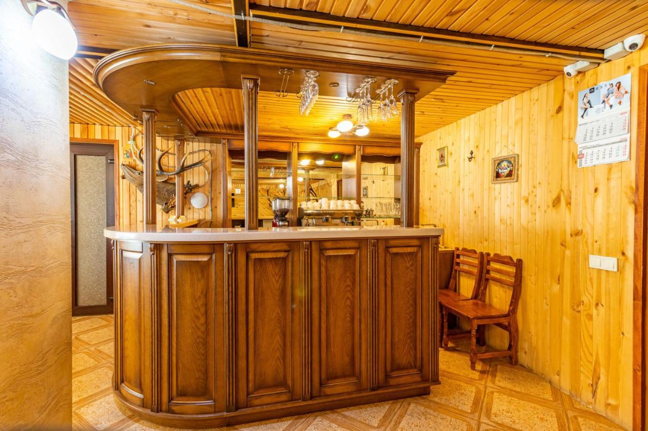 Hotel Zeleniy Bir Bukowel Zewnętrze zdjęcie