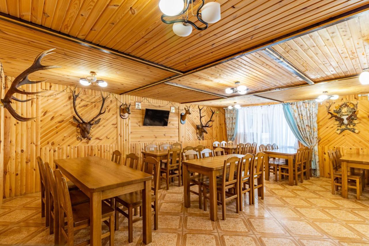 Hotel Zeleniy Bir Bukowel Zewnętrze zdjęcie