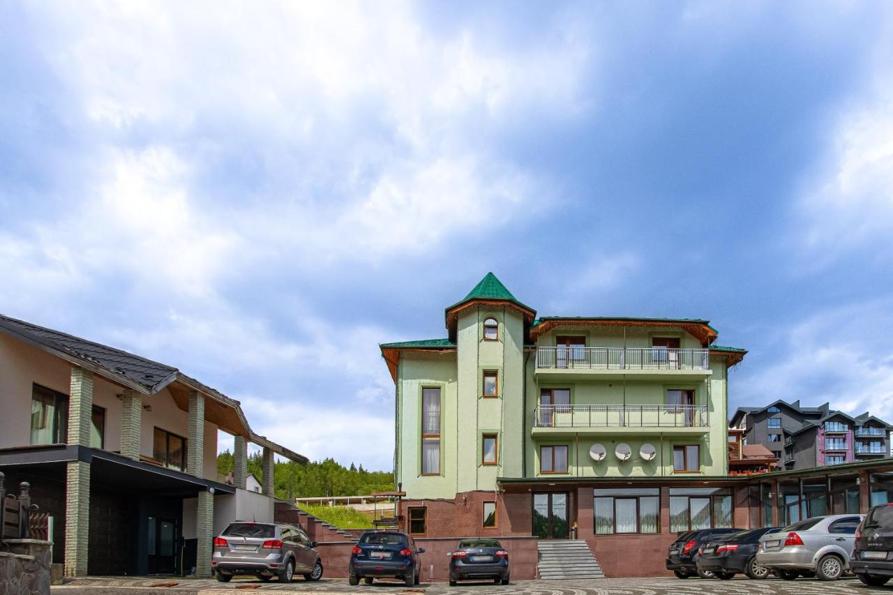 Hotel Zeleniy Bir Bukowel Zewnętrze zdjęcie