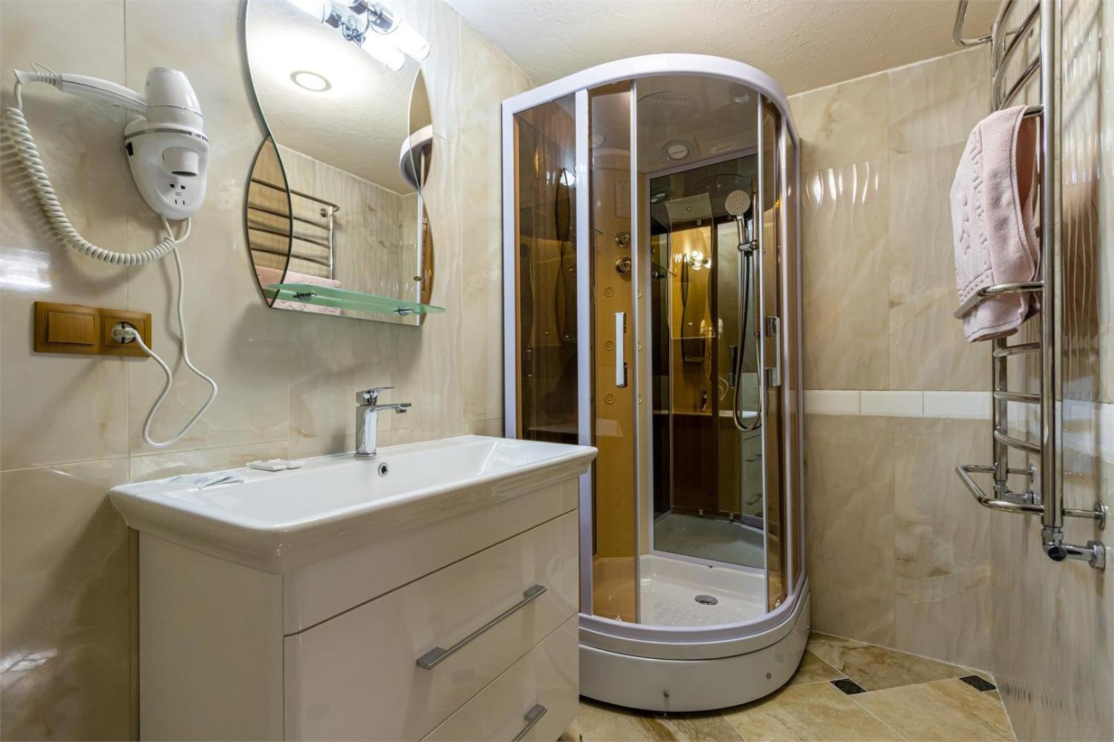 Hotel Zeleniy Bir Bukowel Zewnętrze zdjęcie