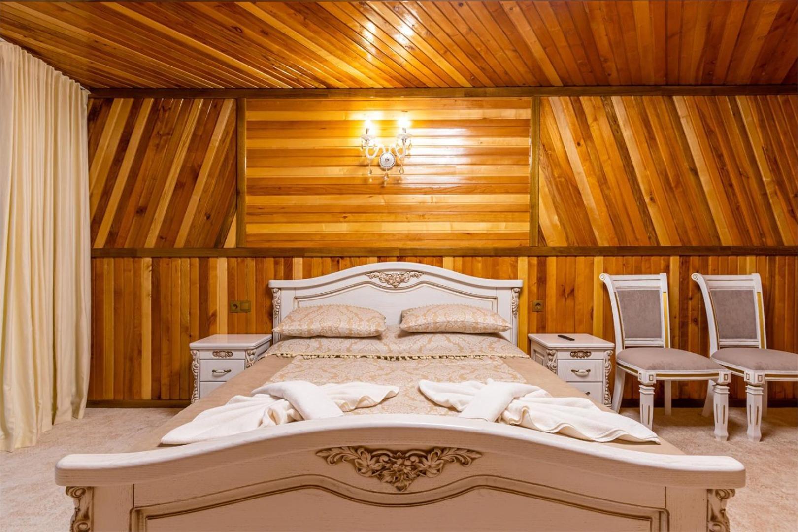 Hotel Zeleniy Bir Bukowel Zewnętrze zdjęcie